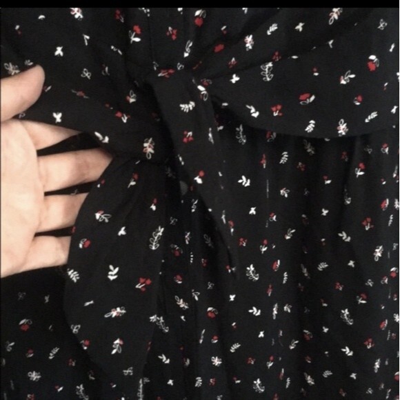 J. Jill Jumpsuit SM Jumpsuit Ditzy Rockabelly Button Front Tie Maxi Romper - Picture 12 of 12